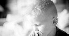 A child looking sad