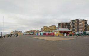 Hove promenade